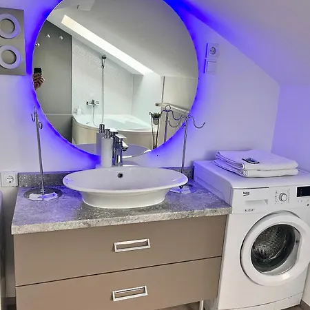 Chill Апартаменты